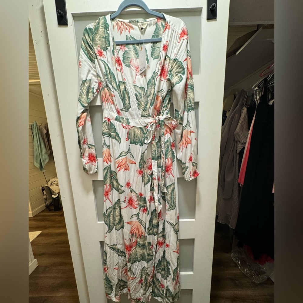 COPY - Roxy Taste of Tomorrow Wrap Dress - Picture 6 of 8